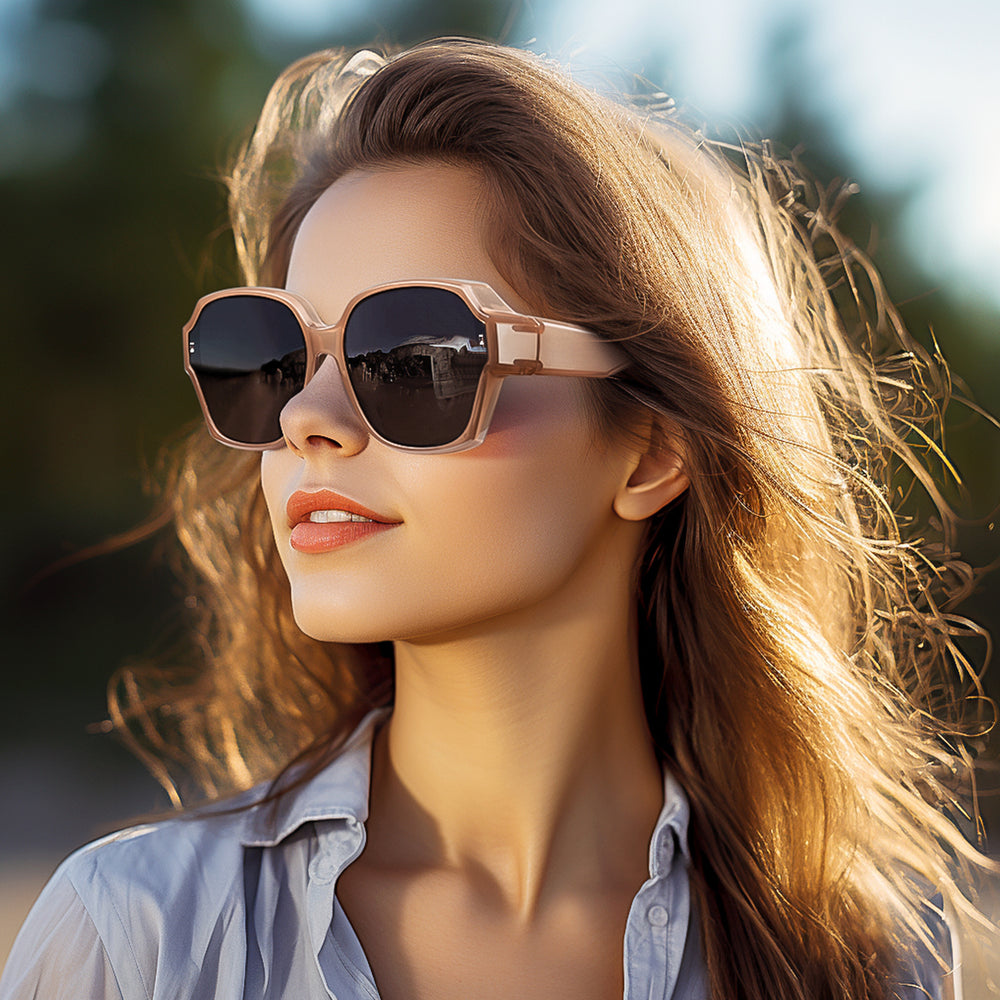 
                      
                        Fit over sunglasses丨Square 3802
                      
                    