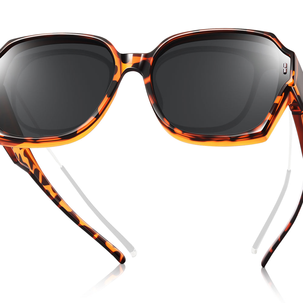 
                      
                        Fit over sunglasses丨Square 3802
                      
                    