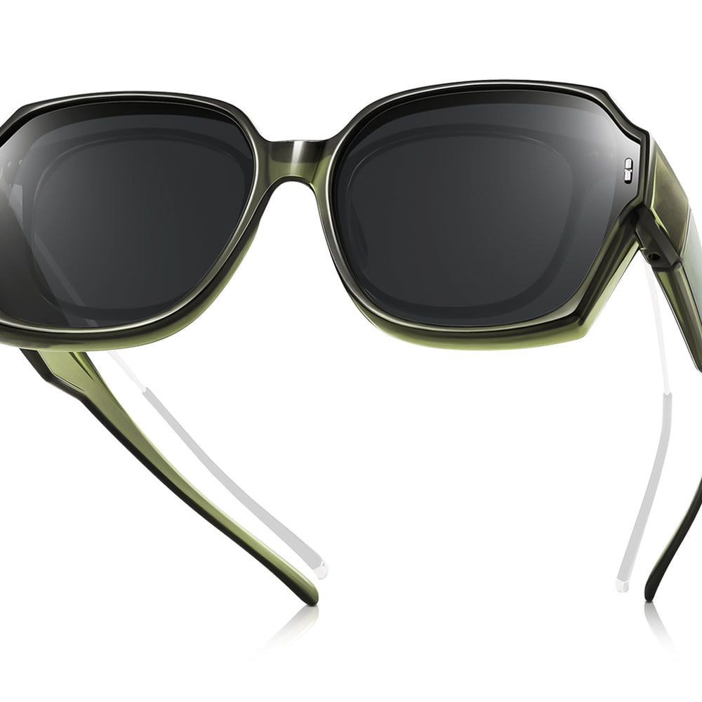 
                      
                        Fit over sunglasses丨Square 3802
                      
                    