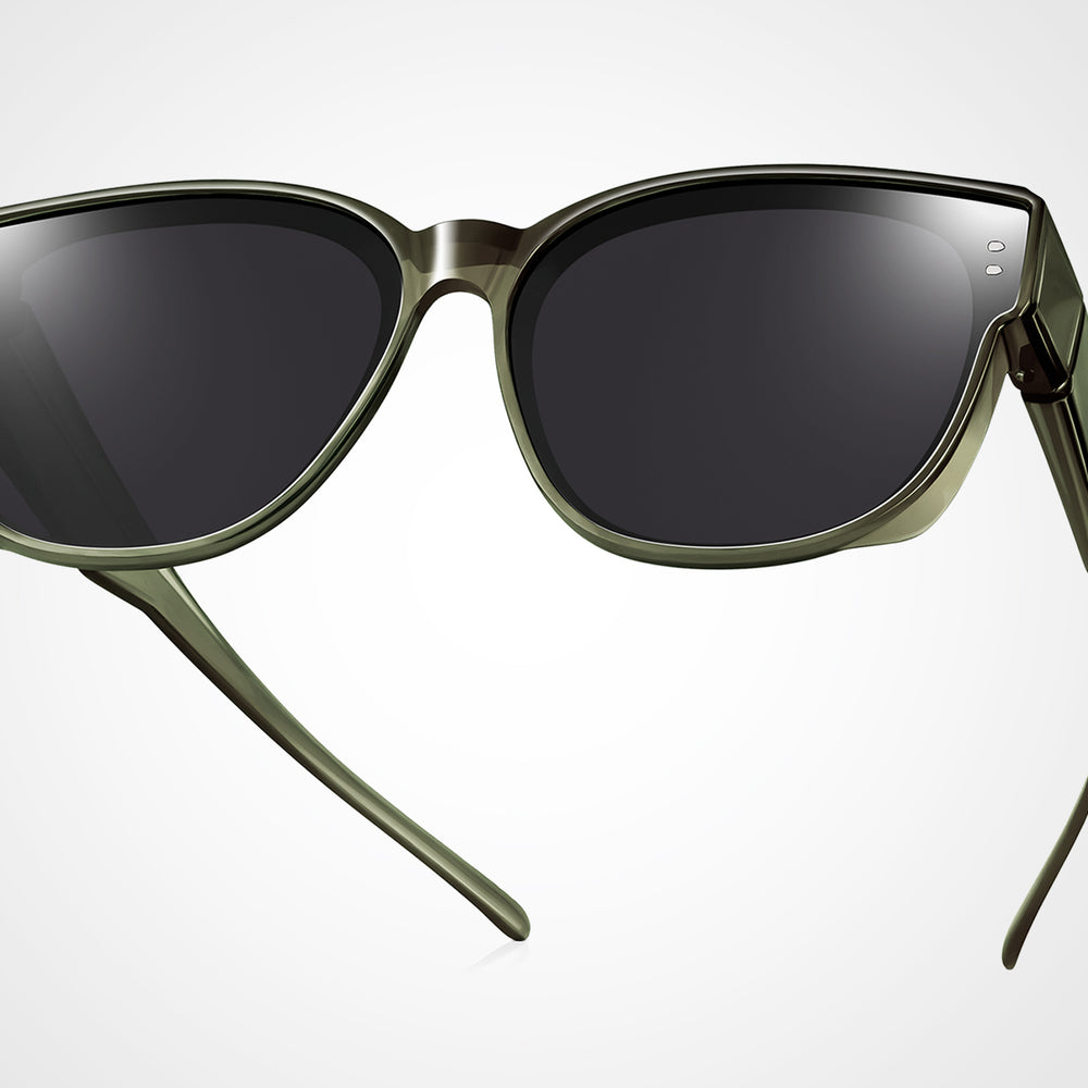 
                      
                        Fit over sunglasses丨Cat eye 3801
                      
                    
