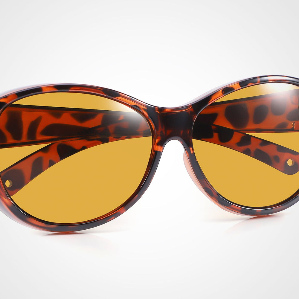 
                      
                        Fit over sunglasses丨Over Sized Leopard Brown Lens 0045
                      
                    