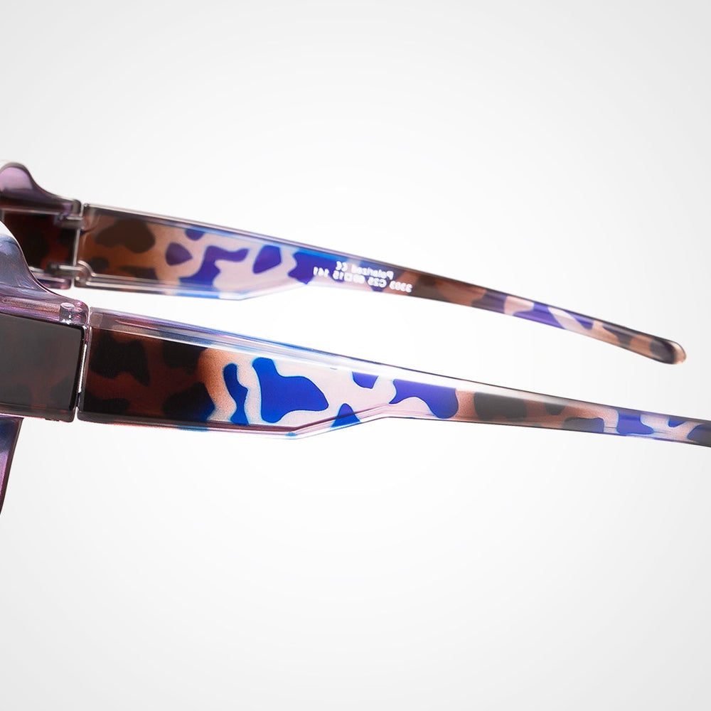 
                      
                        Fit over sunglasses丨Wrap around Leopard 3303
                      
                    