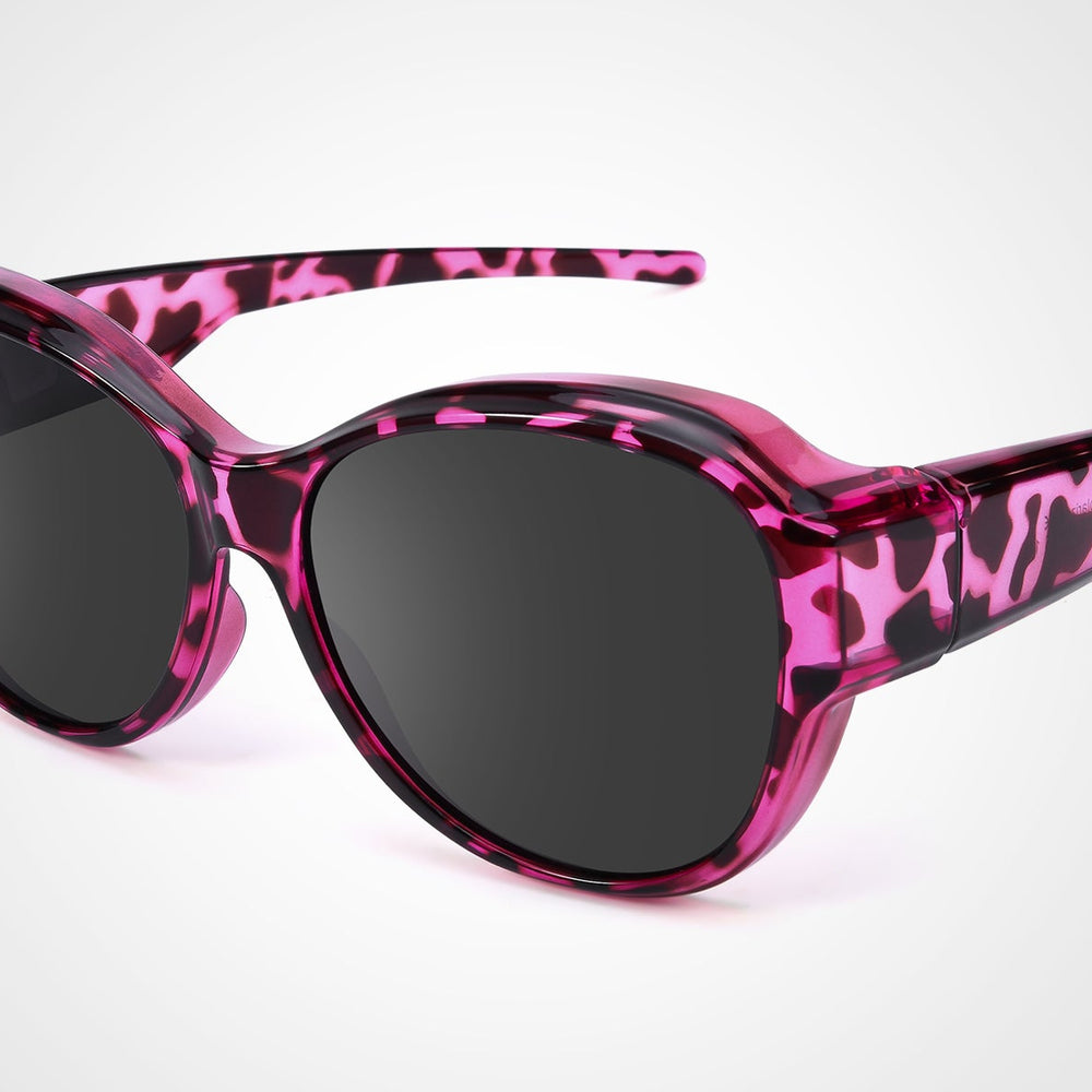 
                      
                        Fit over sunglasses丨Wrap around Leopard 3303
                      
                    