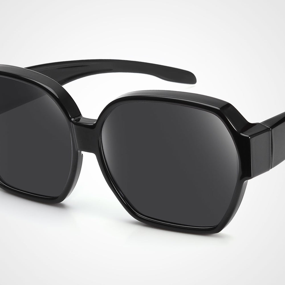 
                      
                        Fit over sunglasses丨Square 5810
                      
                    